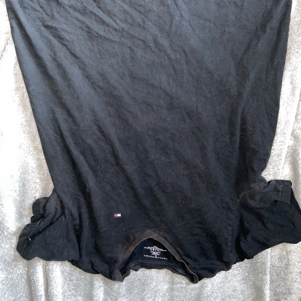 tommy t shirt